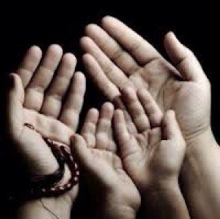 إنْ رحلتُ فجأةً دَثروني بِ جوآمِع الدعآء..