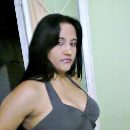 sou uma pessoa muito verdadeira,,brincalhona,simples e cultivo muito uma amizade verdadeira.odeio mentiras,sou muito abençoada por DEUS