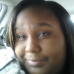 im cutee phat  nicee af loyal 4 sure 
real kool to kick it wit