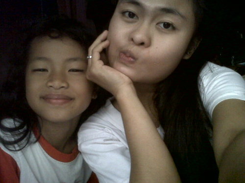 I ♥ my mom, my brad, and my sist :*