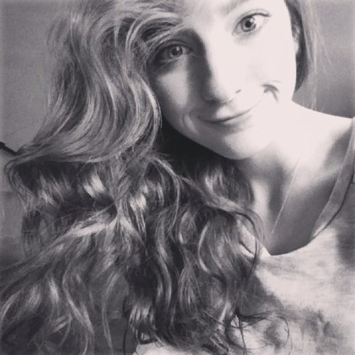 DontJENNoh's profile picture. talk to me and you then you will know me! (: