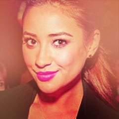 Love #PLL Is My World 
@shaymitch I Love you
12/11/12 ♥