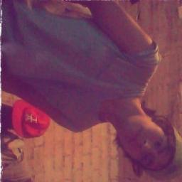 soy una persona muy divertida .
y buena y sobre todo ............. el corazon mas grande del mundo ............ ok