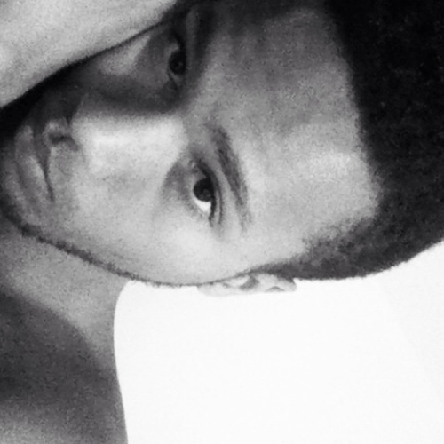 #teamsaved #teamJESUS #teamiphone4 #teamlightskinned #teamnerd #teammusic #teamsinger
 #teamfollowback #teamuncp