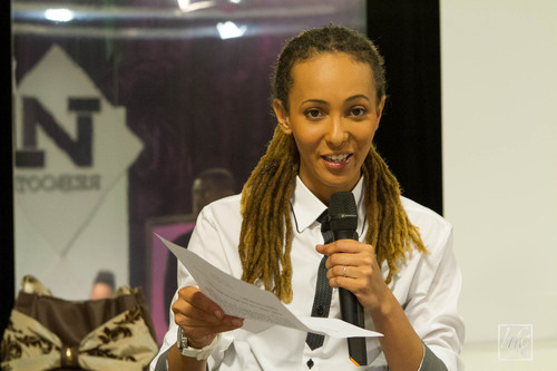 sangomants's profile picture. Travail sur le groupe France télévision,  Guyane 1ere. Présentatrice de l'émission TnT, Animatrice Radio et Productrice.