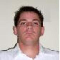 Sou Educador físico, trabalho com basketball, lutas, preparação física. Moro em Natal - RN