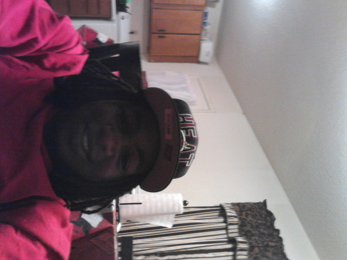 Real street nigga all bout my chips if u 100% i fuck with u if u respect me i respect yu... $$$Teammoneychaser$$$$
