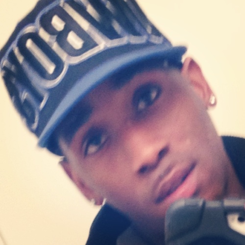 CDay9_20etc's profile picture. Left over right, In verses out, Fly as most, Flya than da rest...(O_O)