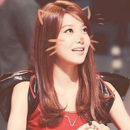 [V] @KMTH_CRP sooyoung imnida ihiy(?)