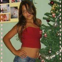 eu tenho 15 anos e me chamo danielly nasci em cuiaba MT mais to em matozinhos MG ♔ *-------*