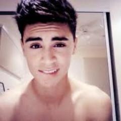 DjDaynMalik's profile picture. My Perfect Kiss Would Be On A Roof Under The Stars :)