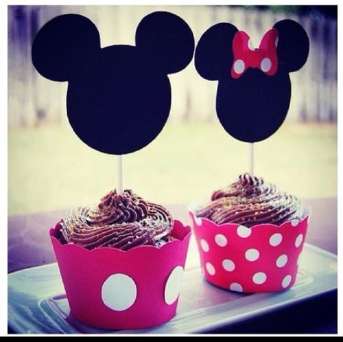 nowayinout's profile picture. 