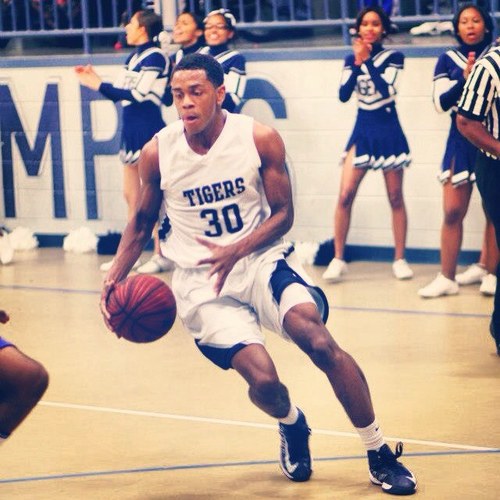 RIP B.Rich #8 & C.Sweeten #39 & My  brother MOE #Ballislife #Moss Point Basketball #Junior #300 follow me on instagram @d_300