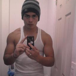 Nehemiasmf's profile picture. eh me llamo Nehemias me gusta ir al gimnasio, es mi pasión*o* y tengo una polola hermosa a la cual amo mas que a mi vida3 y esoC: