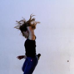 Performing the impossible ή κοντή από πεποίθηση. Peter Pan @enforadio