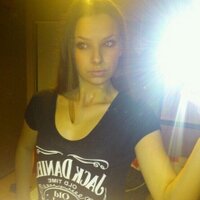 Amber  (@avdbbos) 's Twitter Profile