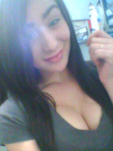 ask Nn ill Follow back ... #TeamSingleNndDONE #AddMeOnFb