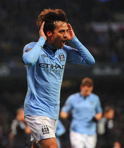 Fans @21LVA From Indonesia Keep Support Silva and MCFC
