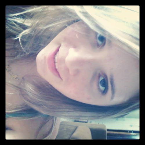 mi_nandes's profile picture. Cada escolha sua tem uma consequencia ! Acredite, tentar me diminuir, não vai fazer com que você creça (: