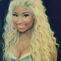 ʙᴀʀʙᴢ | Enamorada de esto: http://t.co/xb9SIG0EMB  Luucia, Andreew, vosotrooss? LOMEJOR# ღ