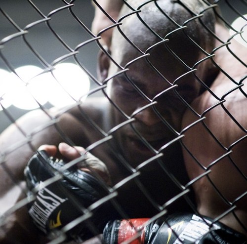 MMAUK News: Striving to keep you up to date on MMA news direct from the world of mixed martial arts. Contact: MMAUKnews@mail.com
