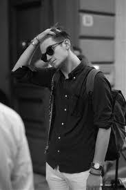 thomask13598255's profile picture. Fashion blogger and Ryan Gosling's left eyebrow.