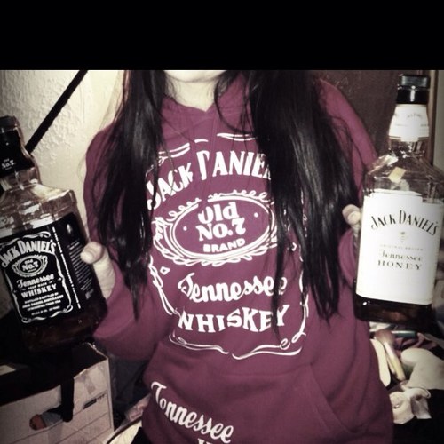 Midwestbabe8's profile picture. Never allow your self to be defined by someone else's opinion of you.