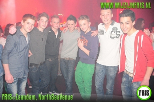 Broederliefde @FREEE2RUN @_SAMUEELLL @xR3ZA_  @Just_Semmyboy @1alesmusic @Mielovski_