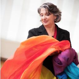 JaDouma's profile picture. 30 jaar praktisch werken rondom kleur: Kleuradvies,kleurenanalyse,stijladvies,coaching.       Workshops, demonstraties, collegiaal netwerk. Mooi vak!