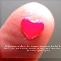 cinta75444217's profile picture. 