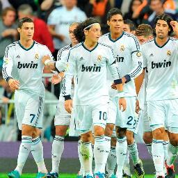 Amo el futbol y mis clubes #ManchesterCity #RealMadrid CF  #Bayern Munich La vida se disfruta a todo lo que da!