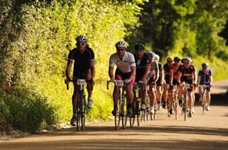 Aaaling's profile picture. #Wijn#Pita#AmsterdamscheFootballClub#Houmous#PotjeVoetbal#Oerol#BBQ@McApe#Ischgl#כארוני