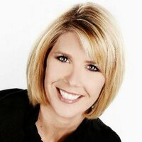 Mary Ussery - @Mary_Ussery Twitter Profile Photo