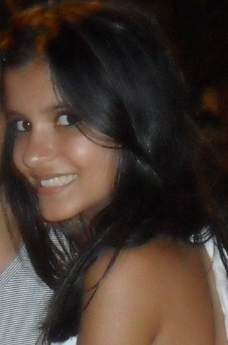 Oi meu nome é angelica tenho 16 anos moro em comodoro mt.bjss