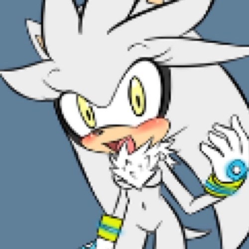 Hi I'm Female Silver,but I don't want to be called Silvia,So I'm Celestia!I love to hang out!
