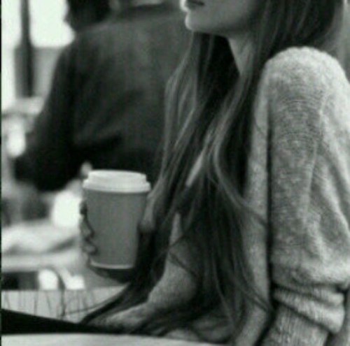 jnoon_51's profile picture. ليس گل م آنقلـہ حگايـہ لــ/ وآقعـي ؛ إنما گلمـات رآقـت لـي ،،  فقط ♥'#