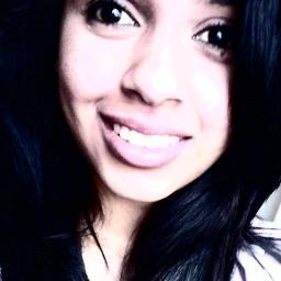 'Não sei amar pela metade, não sei viver de mentiras, não sei voar com os pés no chão.    “Quem eu sou, você só irá descobrir quando olhar no meus olhos