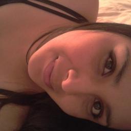 soy una xava relax, alegre, amo a mi familia y al helado mmmmm