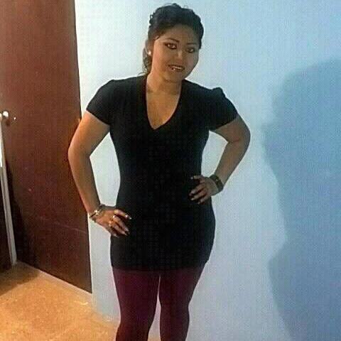 El camino mas corto para llegar a una persona, es una sonrisa....!☺