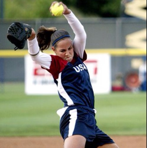 I can do all things through Christ who strengthens me ⚾ Philippians 4:13 | ❤ | Two pitchers livin' the softball life ✌