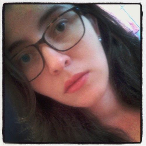 EllisMoraes's profile picture. Jornalista, amante do bom caracter e só tenho um desejo.....Só quero ser Feliz