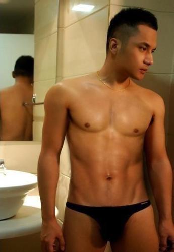 Pengen tambah temen.