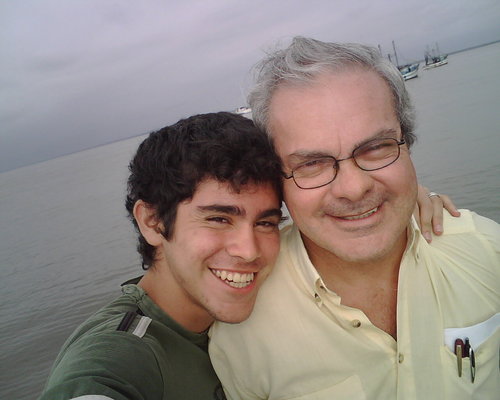 Un papá trabajador enamorado de su Familia. #GraciasSeñor!