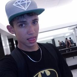 Me siga e seja feliz 
http://t.co/xMGjdDXRTT
http://t.co/NscRiNneDM
http://t.co/wjBoW9LUXZ