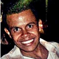 A vida as vezes pode ser bem cruel, mas estou sempre tentando ver e viver o lado bom e otimista da vida! Sou o que sou, mudanças acontecem, mas serei sempre eu.
