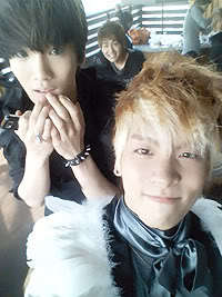 skarffanboy4529's profile picture. Kpop Girl Groups make girls question their sexuality. Kpop Boy Groups making guys question their sexuality.