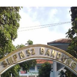 • The Official Twitter Page Of SMPN 52 BANDUNG • Belajar, Berkarya, Berprestasi • We Are The Best!! •