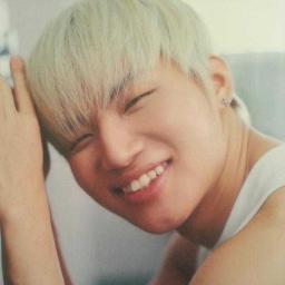 IAM VIP love BIGBANG
i want singer and duet with @IBGDRGN @ForvictoRI @realtaeyang , #DAESUNG