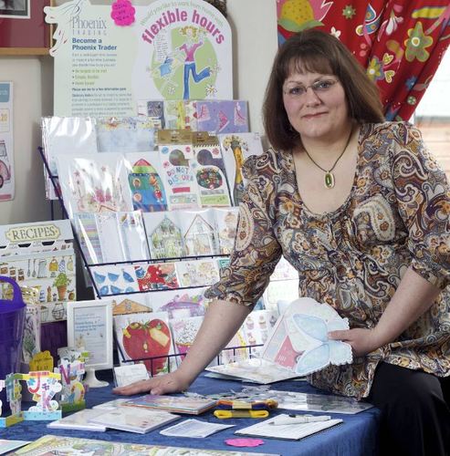 Owner at #TreasuredBranches Family Tree art; addict and partner with #FlamingoPaperie; exclusive UK, indie & ethical, greeting cards & stationery. #Doncaster.