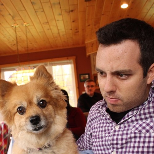 jake_up_taylor's profile picture. I go on riverboat gambling trips and i make my own beef jerkey.